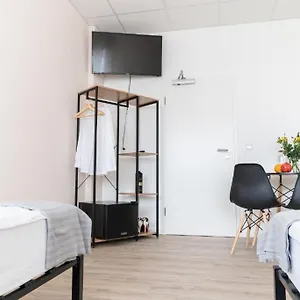 Messe Hostal